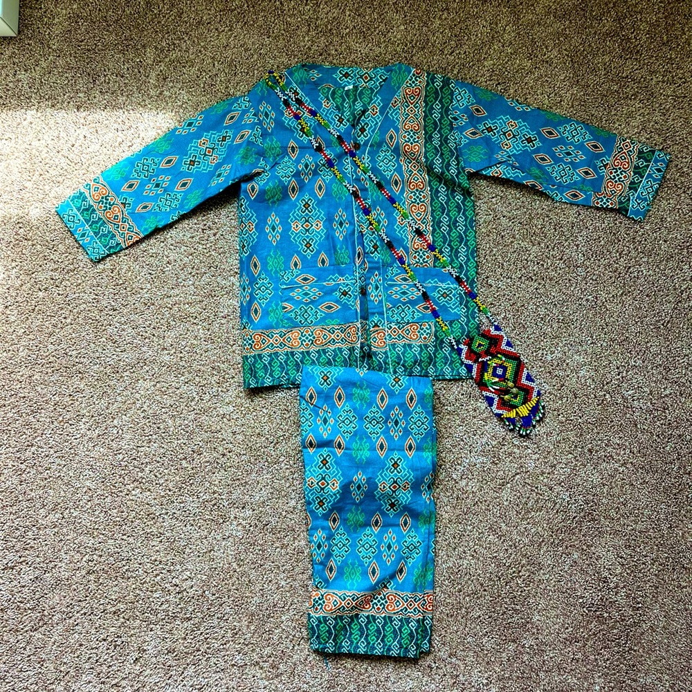 Brand new Tribal set ( Top, Pants)